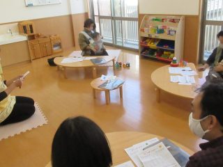 子育てひろば　「内覧会」