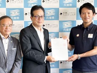全国で3番目、兵庫県で初めて「社会福祉連携推進法人」に認定されました