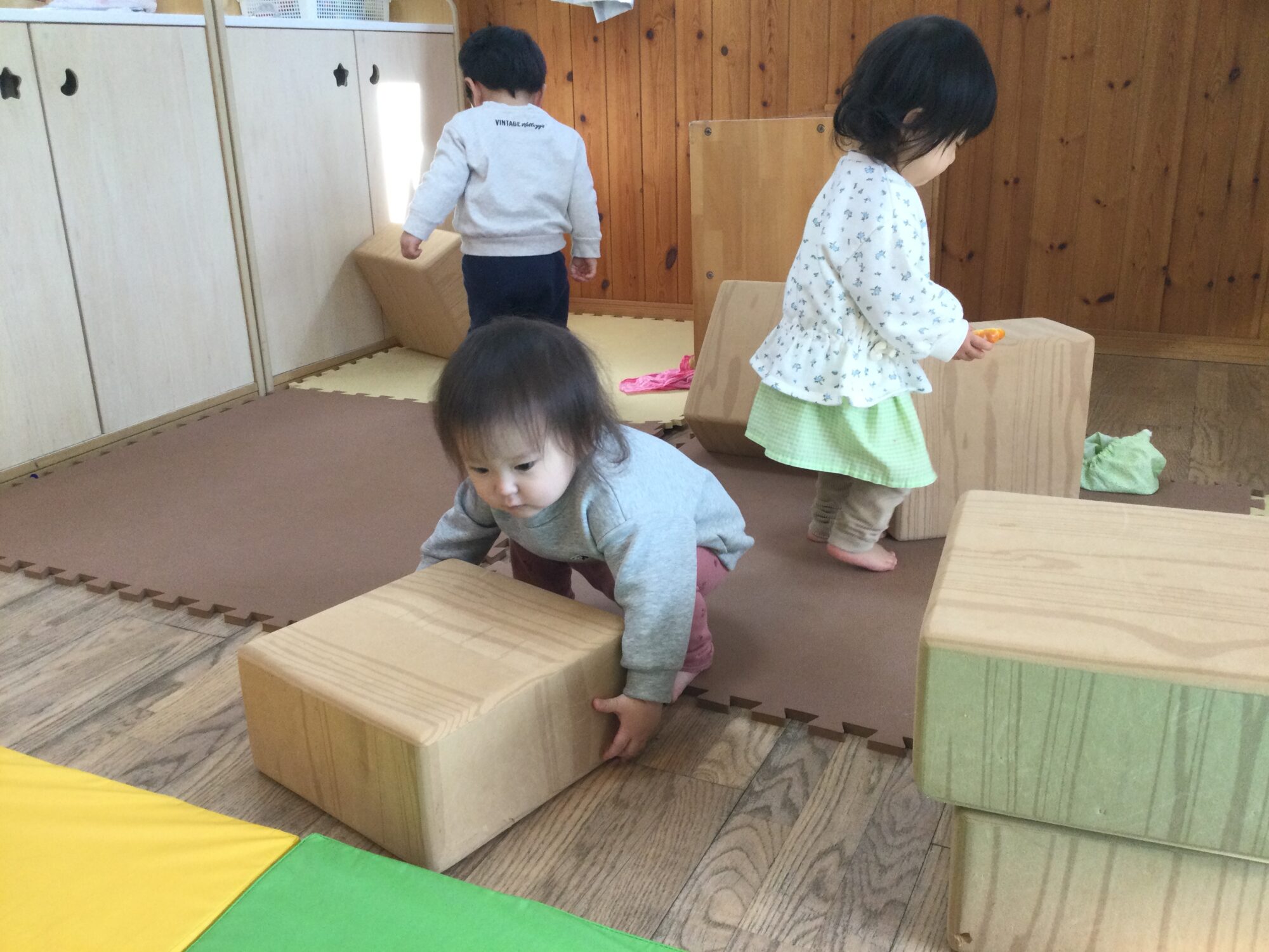 〜 積んで並べてあそんだよ 〜