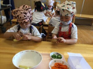 〜 みんなでクッキングしたよ 〜