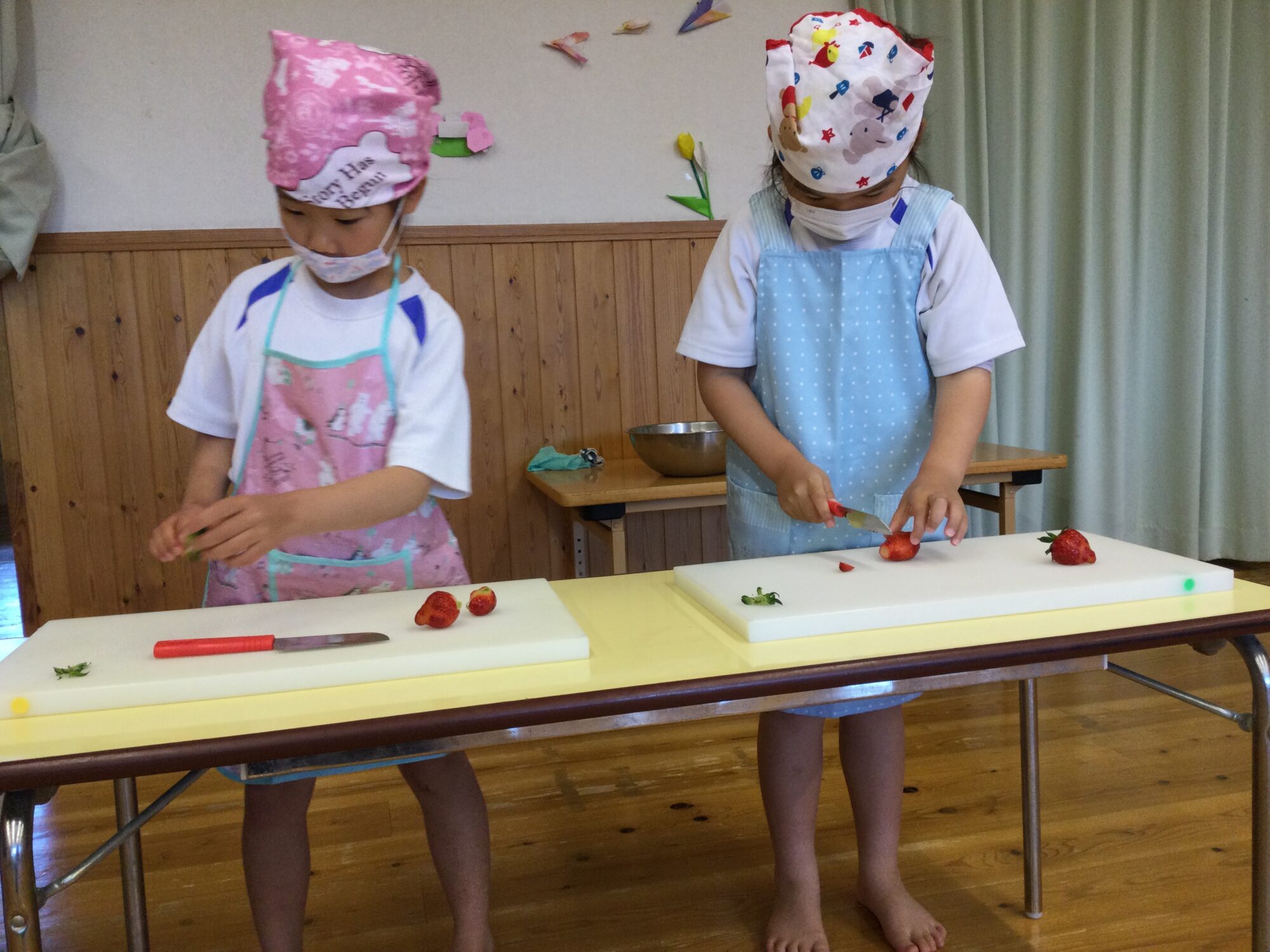 〜 真っ赤ないちごで何作ろうかな？ 〜