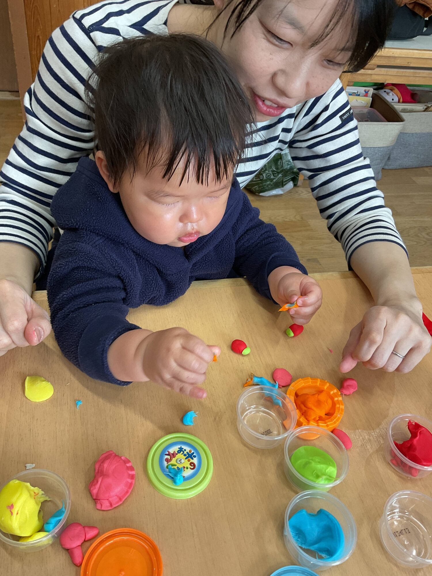 4月10日　お米ねんどあそび