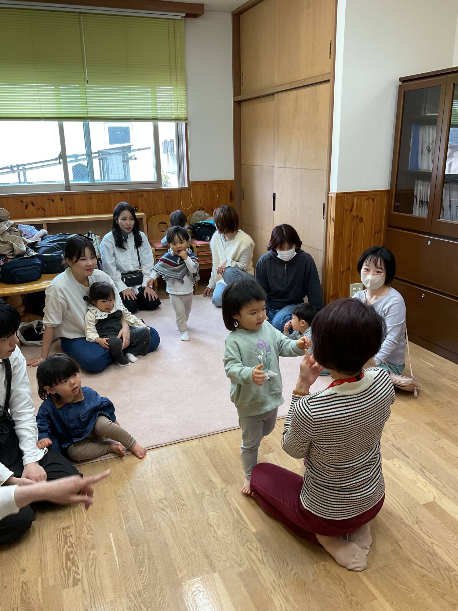 4月15日　ECC～英語あそび～