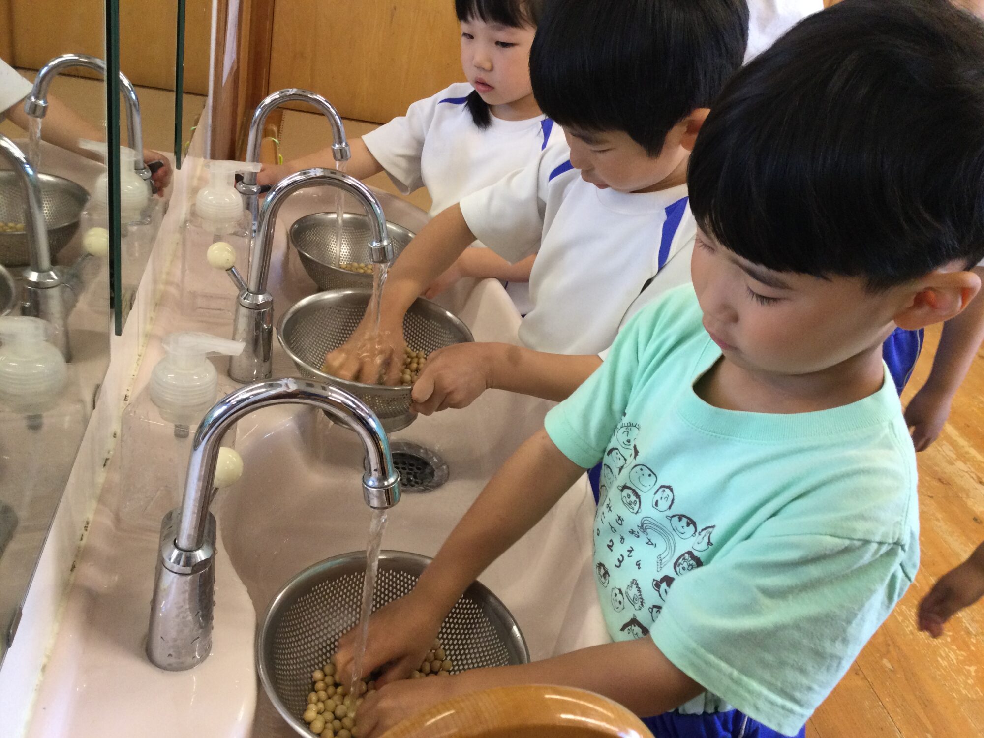 〜  味噌をつくったよ 〜