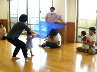 支援センター虹🌈　育児講座「親子でリトミック🎵」