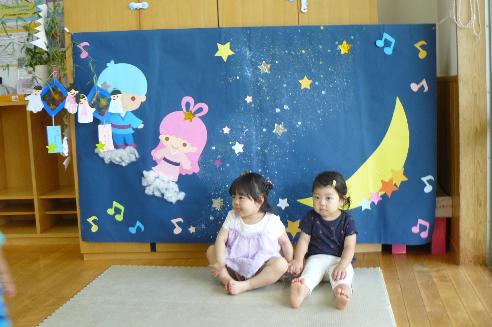 支援センター虹🌈6/25親子教室ランラン（1歳児コース）七夕制作🎋