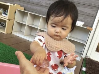 〜 こおりをさわってあそんだよ 〜