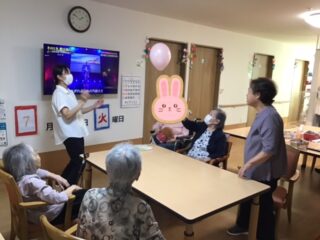 暑い日の過ごし方🌞