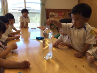 〜 ペットボトルで何が作れるかな？  〜