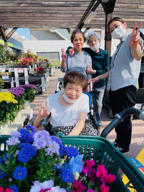 涼しくなってきたので🌼
