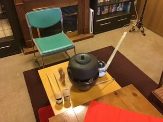 ３月のひな祭りのお茶会の様子です